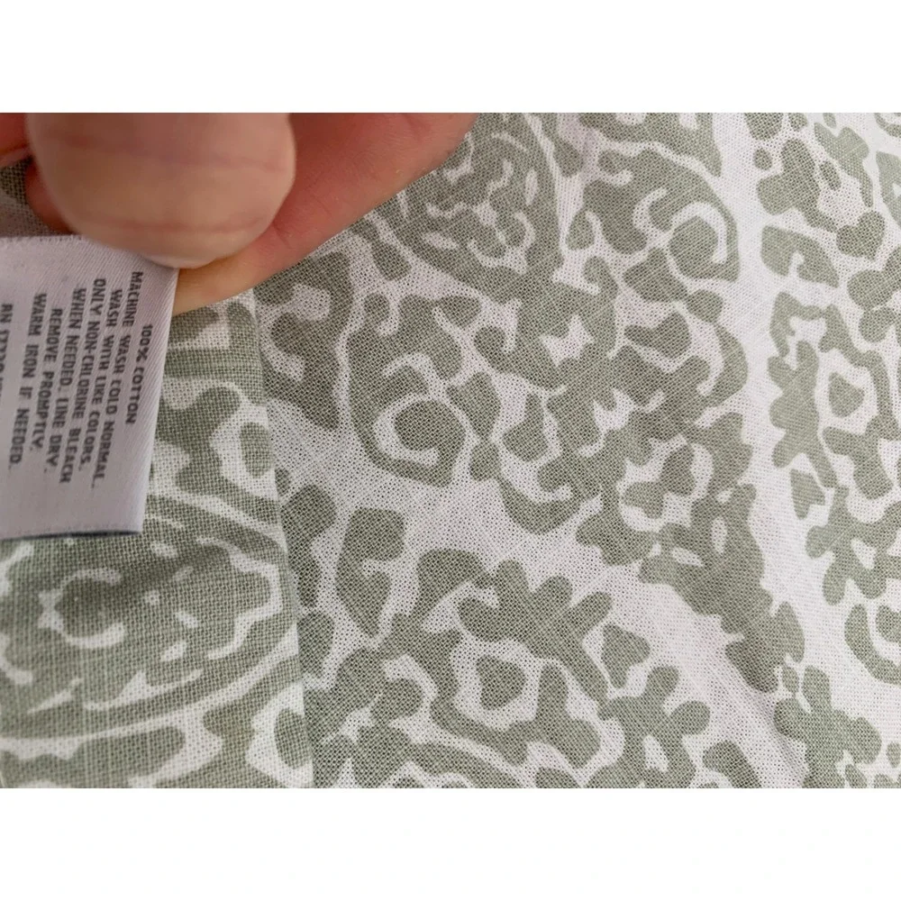 Threshold Sage Green White Damask Medallion 100% Cotton 67x69 shower curtain